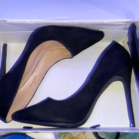 Fashion Nova Cindy Heels - Picture 2 of 4